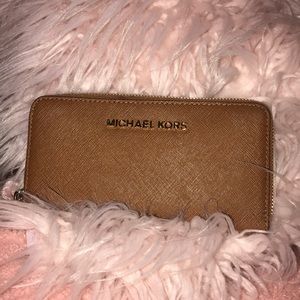 Michael Kors wallet